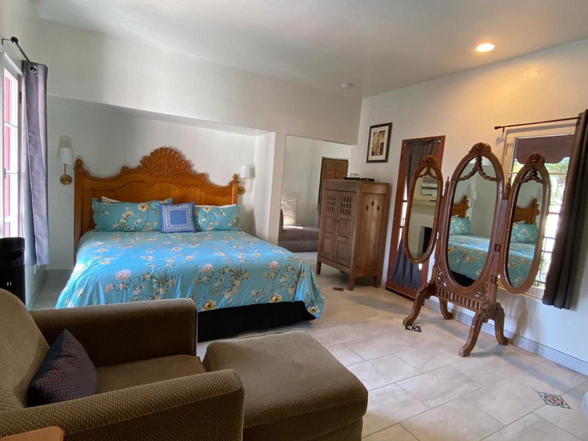 Villa Rosa Inn ซานตาบาร์บารา ภายนอก รูปภาพ
