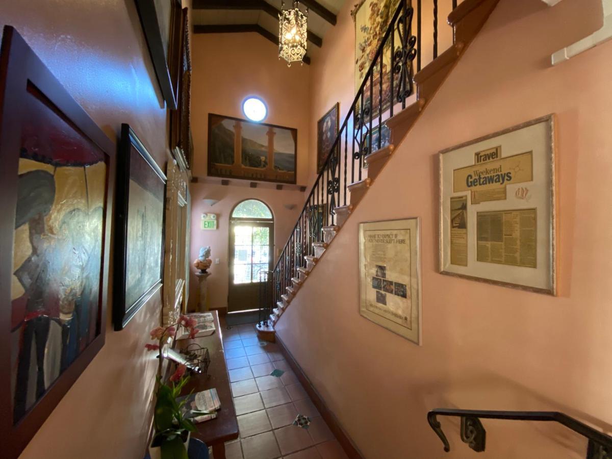 Villa Rosa Inn ซานตาบาร์บารา ภายนอก รูปภาพ
