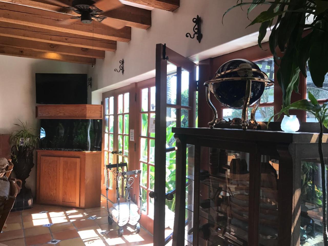 Villa Rosa Inn ซานตาบาร์บารา ภายนอก รูปภาพ